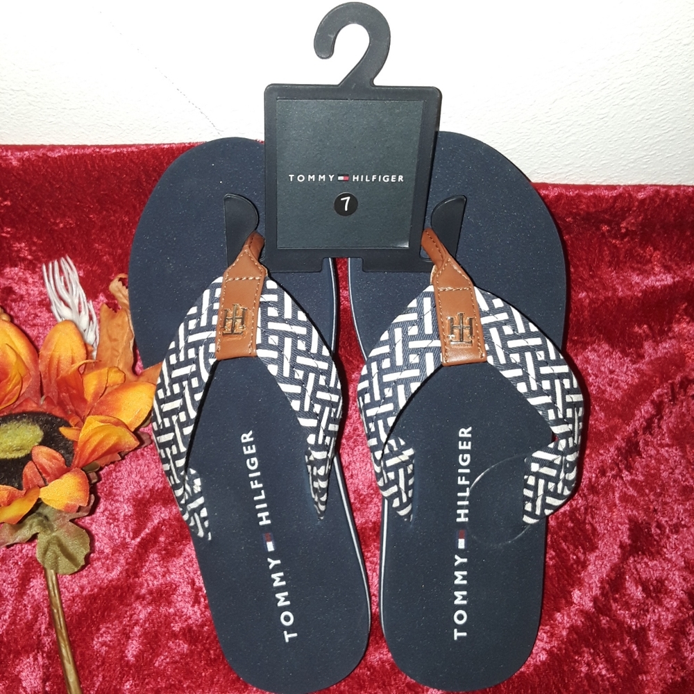 Tommy Hilfiger  Slippers/Thongs